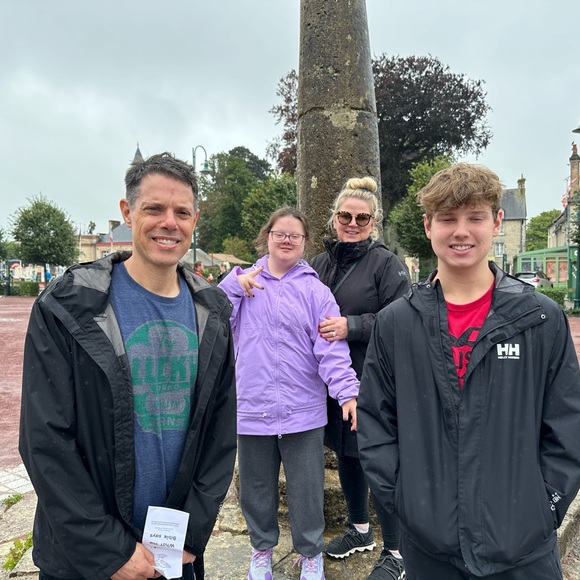 Meet your Posher, Susan - Picture 3 of 8